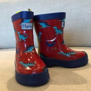 Hatley Rain Boots of Dinosaurs on Scooters, Size 5